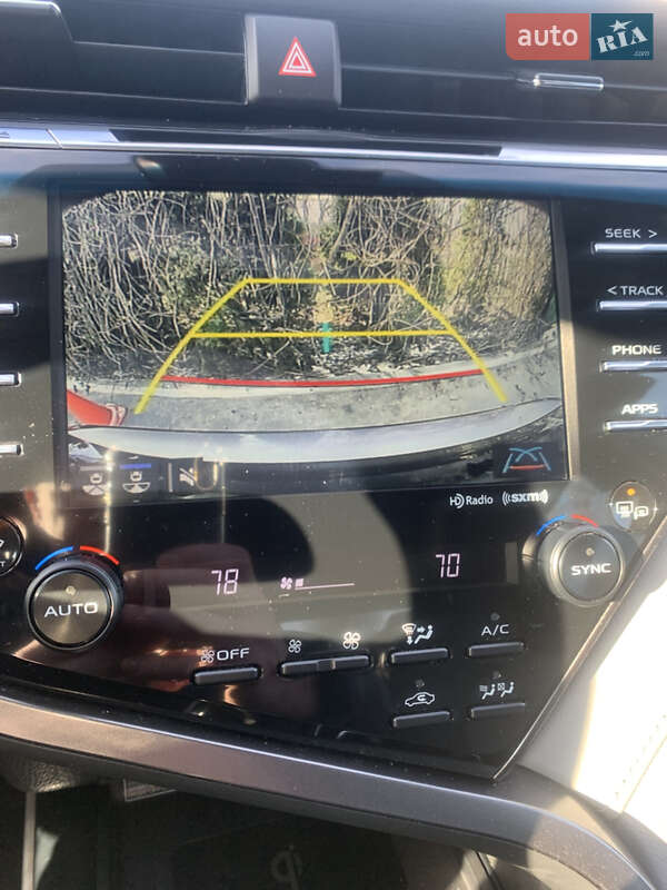 Седан Toyota Camry 2020 в Киеве