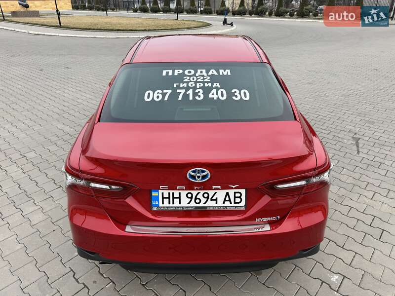 Седан Toyota Camry 2022 в Измаиле