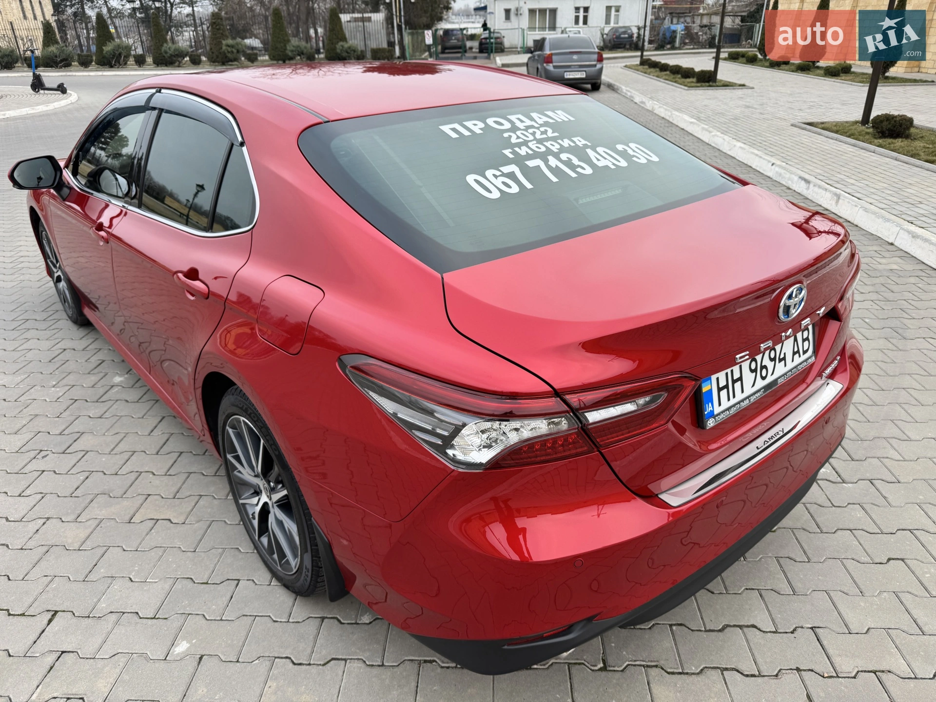 2022 Toyota Camry - мініатюра 21