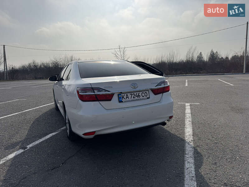 Седан Toyota Camry 2015 в Черновцах фото 10 Седан Toyota Camry 2015 в Черновцах