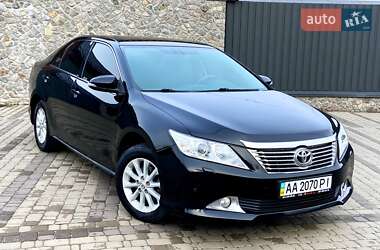 Седан Toyota Camry 2013 в Белой Церкви