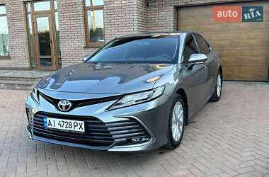 Седан Toyota Camry 2021 в Умани