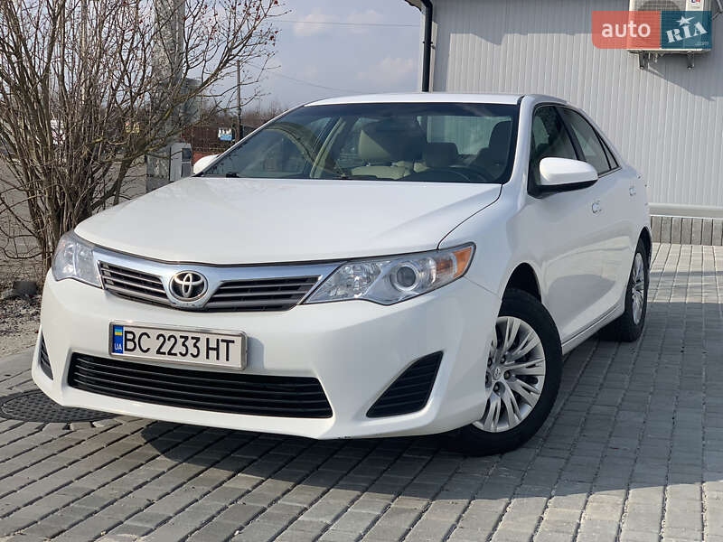 Toyota Camry 2013
