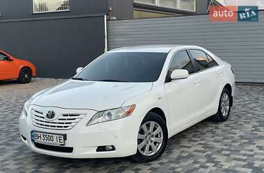 Седан Toyota Camry 2008 в Києві