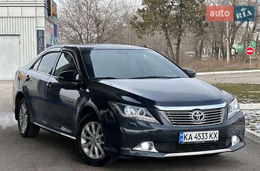 Седан Toyota Camry 2014 в Днепре