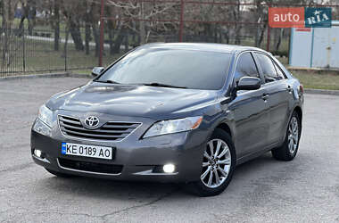 Седан Toyota Camry 2007 в Днепре