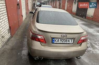 Седан Toyota Camry 2007 в Києві