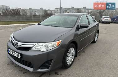 Седан Toyota Camry 2013 в Запорожье