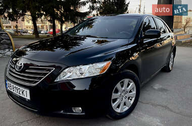 Седан Toyota Camry 2008 в Тульчині