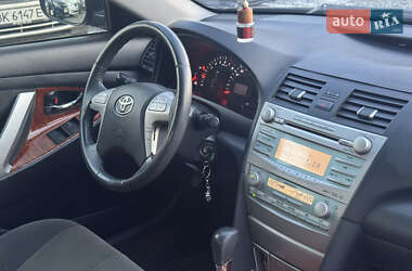 Седан Toyota Camry 2008 в Бердичеве