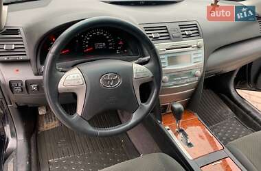 Седан Toyota Camry 2007 в Львові