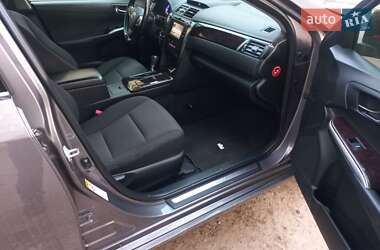 Седан Toyota Camry 2015 в 