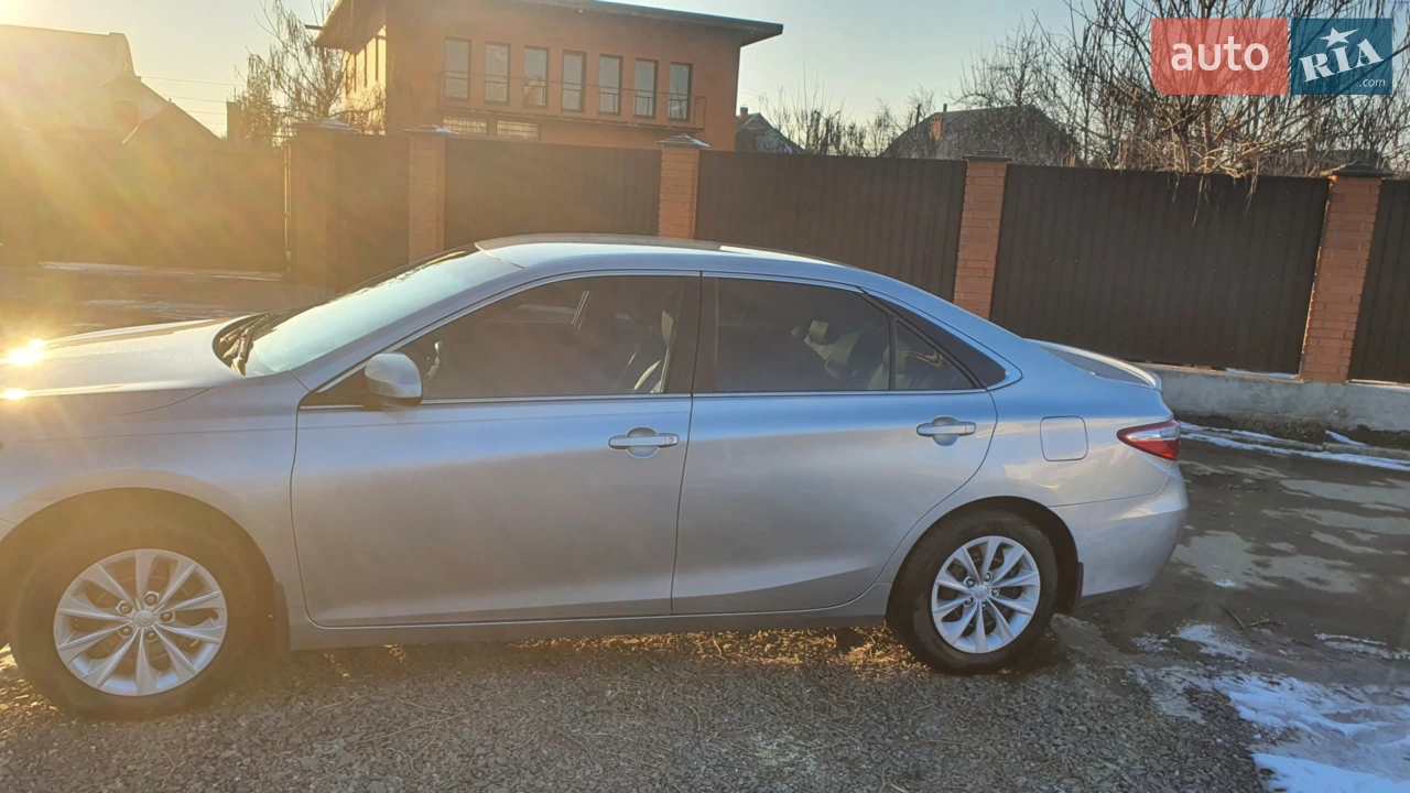 2017 Toyota Camry - мініатюра 14