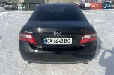 Седан Toyota Camry 2006 в Києві