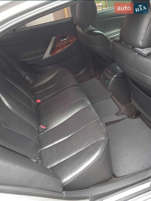 Седан Toyota Camry 2008 в Бориславі
