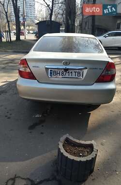 Седан Toyota Camry 2004 в Одессе