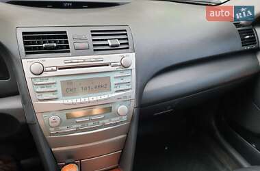 Седан Toyota Camry 2007 в 