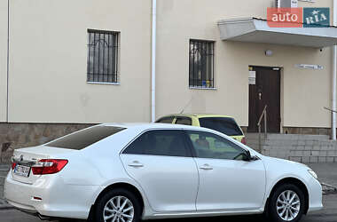 Седан Toyota Camry 2012 в 