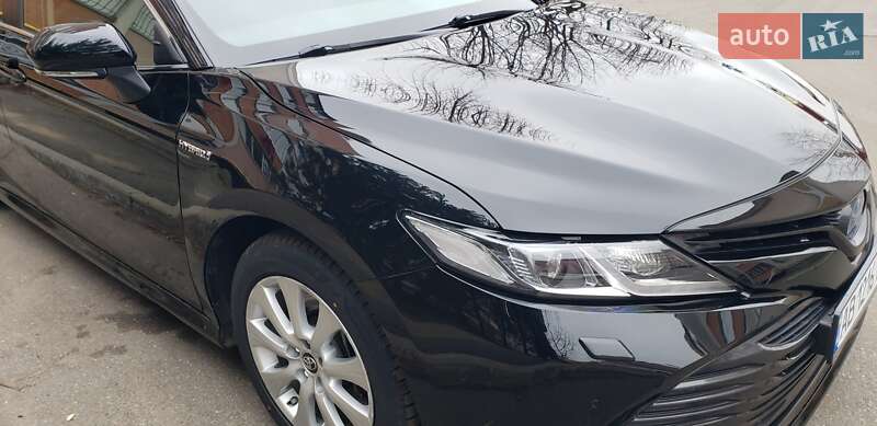 Седан Toyota Camry 2019 в Вінниці
