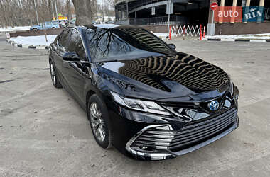 Седан Toyota Camry 2022 в Харькове