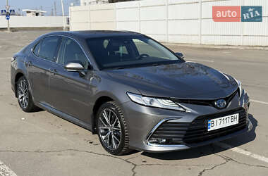 Седан Toyota Camry 2021 в Кременчуге