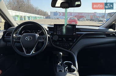 Седан Toyota Camry 2021 в Кременчуге