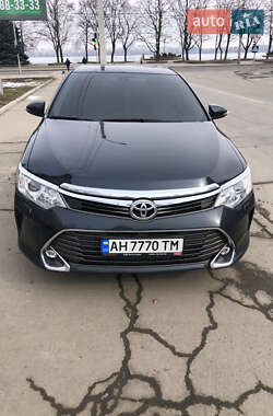 Седан Toyota Camry 2014 в 
