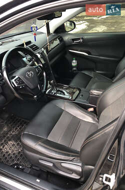 Седан Toyota Camry 2014 в 