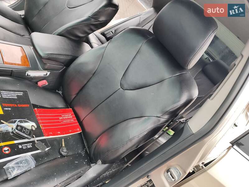Седан Toyota Camry 2008 в Желтых Водах