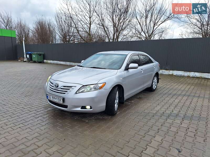 Седан Toyota Camry 2008 в Чернівцях
