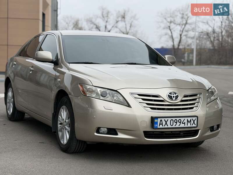Toyota Camry 2007