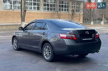 Седан Toyota Camry 2007 в Жовтих Водах