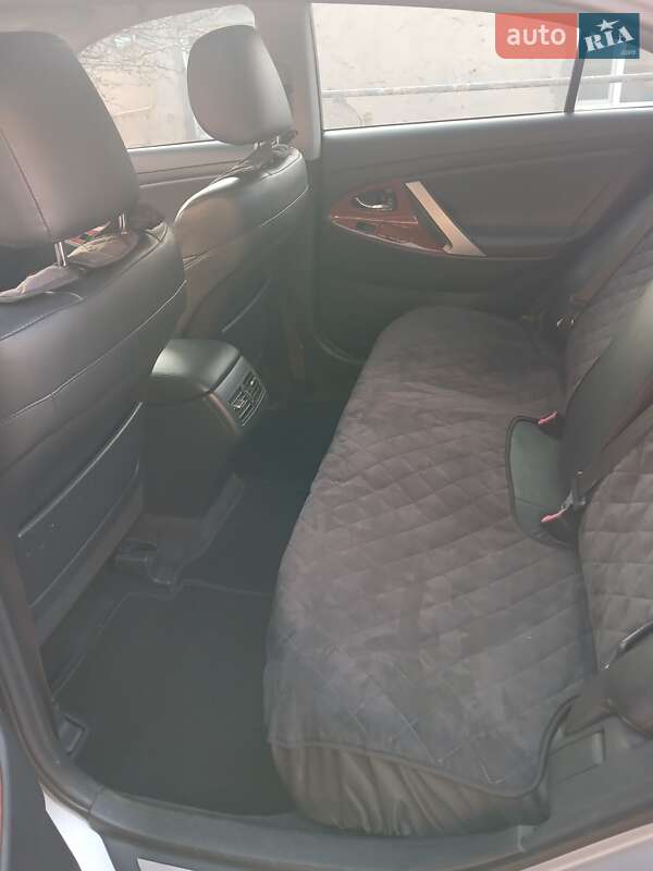 Седан Toyota Camry 2008 в Болграде