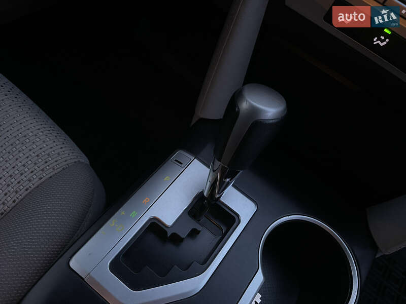 Седан Toyota Camry 2013 в Броварах