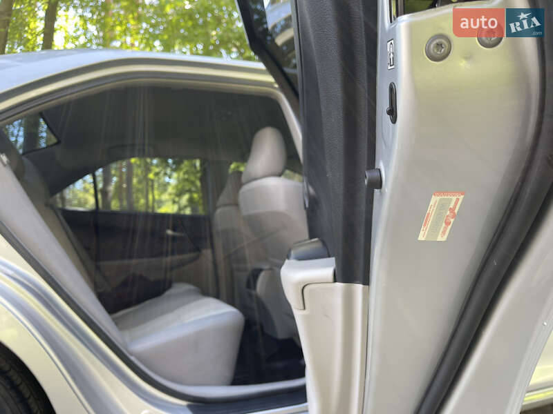 Седан Toyota Camry 2013 в Броварах