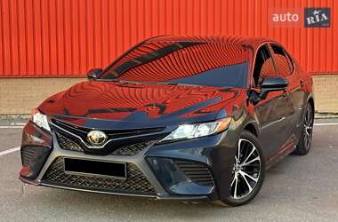 Седан Toyota Camry 2019 в Одесі