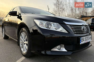 Седан Toyota Camry 2012 в Александрие