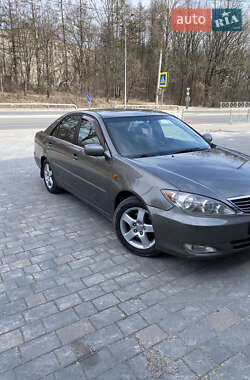 Седан Toyota Camry 2003 в Тернополі