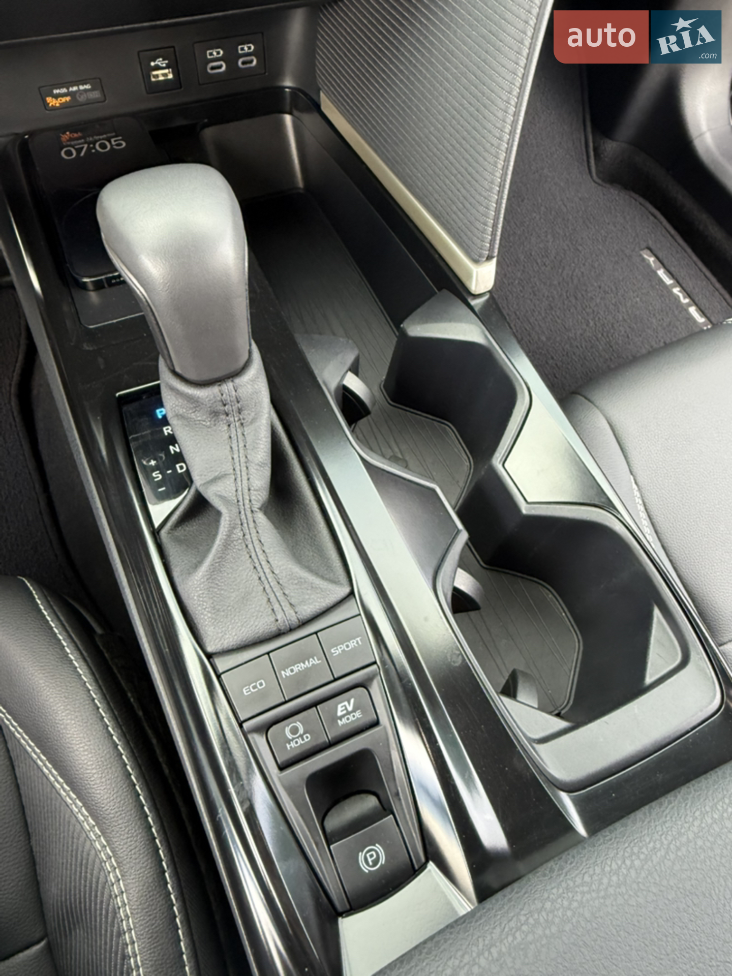 2024 Toyota Camry - мініатюра 11
