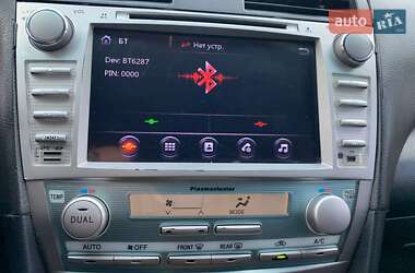 Седан Toyota Camry 2006 в 