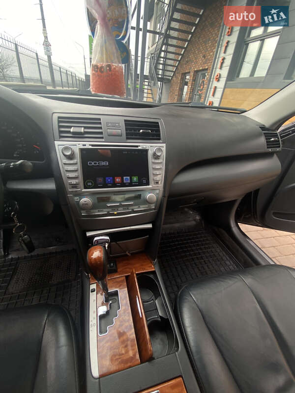 Седан Toyota Camry 2008 в Білій Церкві