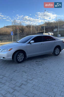 Седан Toyota Camry 2008 в Киеве