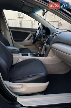 Седан Toyota Camry 2007 в 