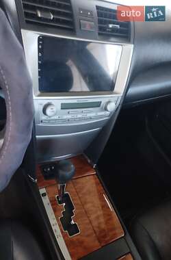 Седан Toyota Camry 2009 в 