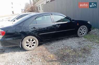 Седан Toyota Camry 2004 в Дніпрі