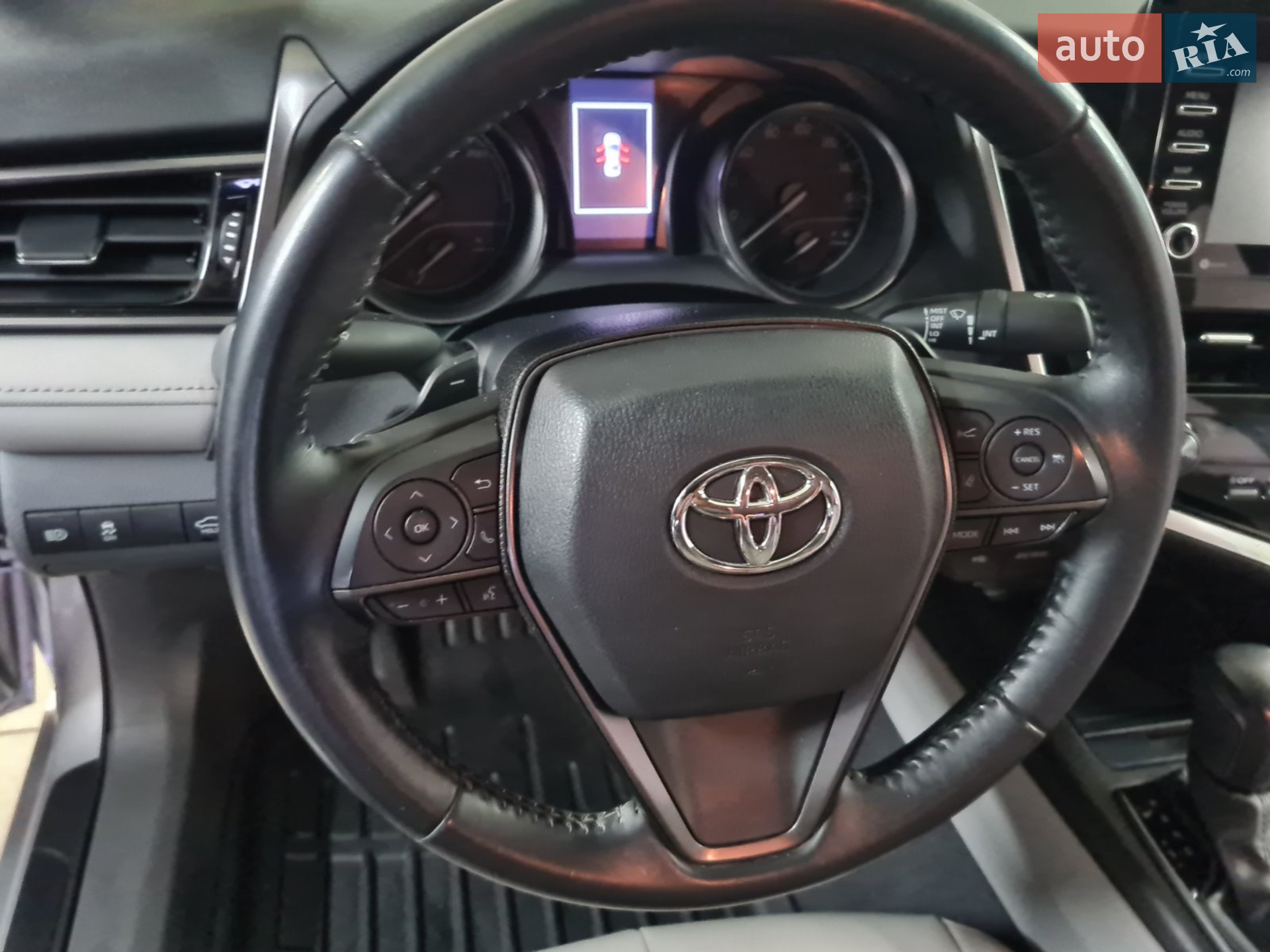 2021 Toyota Camry - мініатюра 8