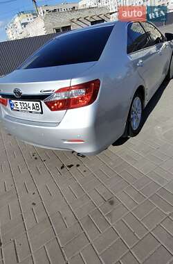 Седан Toyota Camry 2015 в 