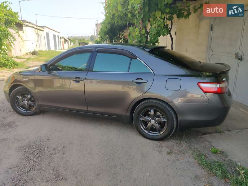 Седан Toyota Camry 2008 в Желтых Водах