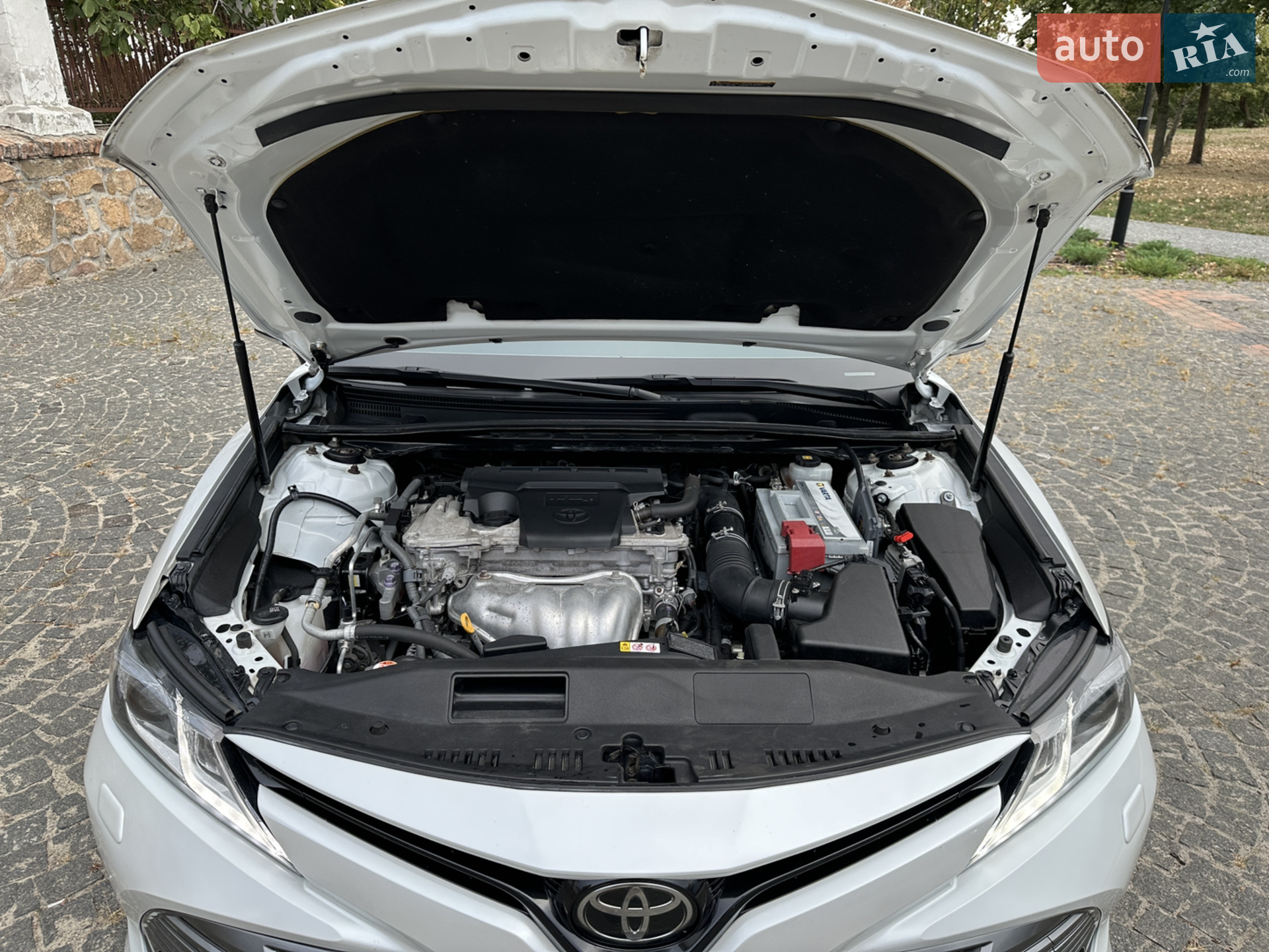 2018 Toyota Camry - мініатюра 19