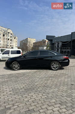 Седан Toyota Camry 2017 в 